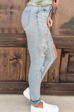 Load image into Gallery viewer, High Waist Vintage Washed Jeans
